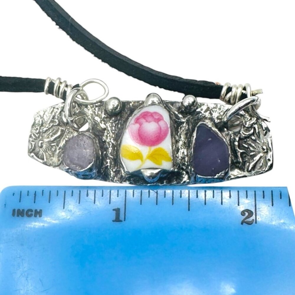 Artisan Boho Broken China & Glass Mixed Media Necklace With Silver Blend Pendant - Picture 7 of 14